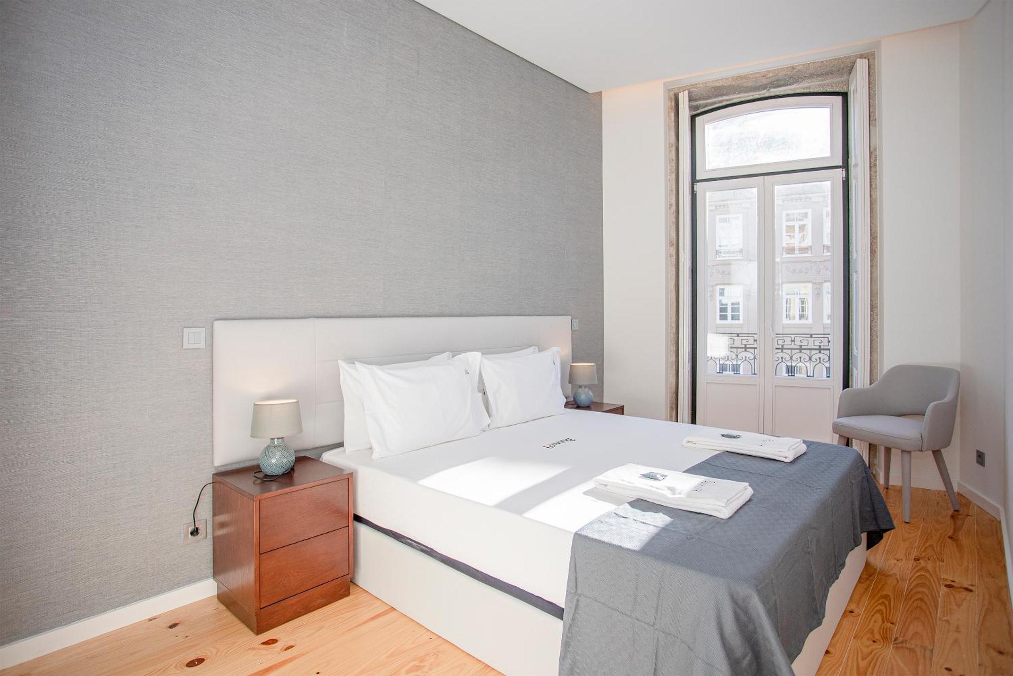 Liiiving In Porto-Mouzinho Residence Apartments Exterior photo