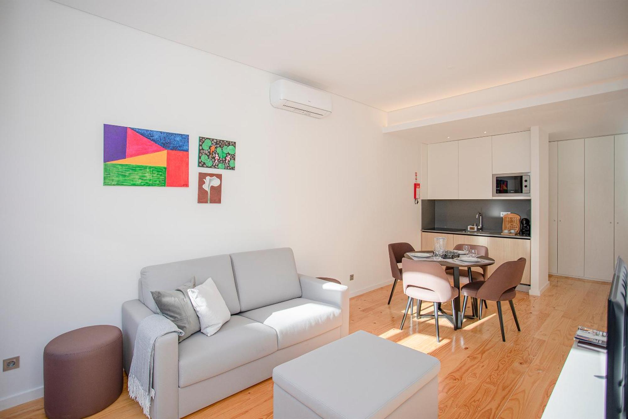 Liiiving In Porto-Mouzinho Residence Apartments Exterior photo